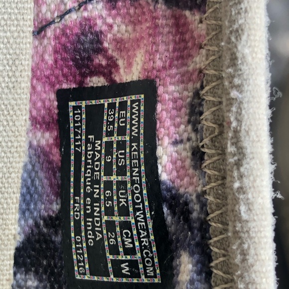 Keen Sienna Women's Tan Canvas Mary Jane Flat Shoes Size39.5/9US - Picture 12 of 13